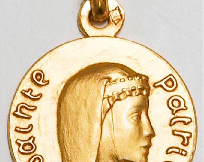 Medal Sainte Patricia gold plated 3 microns diameter 18mm handmade in France