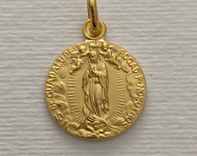 FREE SHIPMENT Medal pendant Notre Dame de Guadalupe gold plated 3 microns amazing details french handmade 18 millimeters very beautiful work