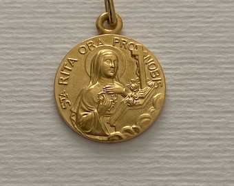 FREE SHIPMENT Medal pendant of Sant Rita 16mm gold plated 3 microns amazing details french handmade 16 millimeters very beautiful work