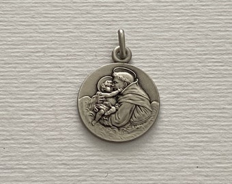FREE SHIPMENT Medal pendant of Sant Antonio 16mm silver 925/1000 amazing details french handmade 16 millimeters very beautiful work