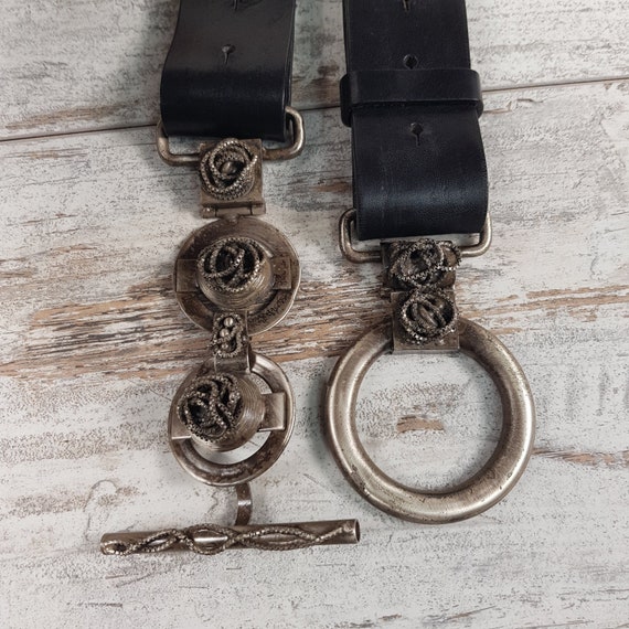 Vintage Leather Belt Steel Antique Roses Made in … - image 2