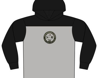Moletom com capuz Feather & Field com logo | Estampa nas costas inspirada em caça e natureza |