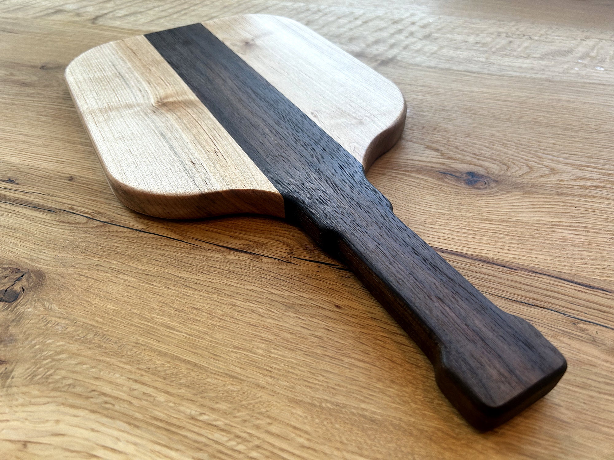 Pickleball Charcuterie and Cheese Board With a Beautiful Walnut Center ...