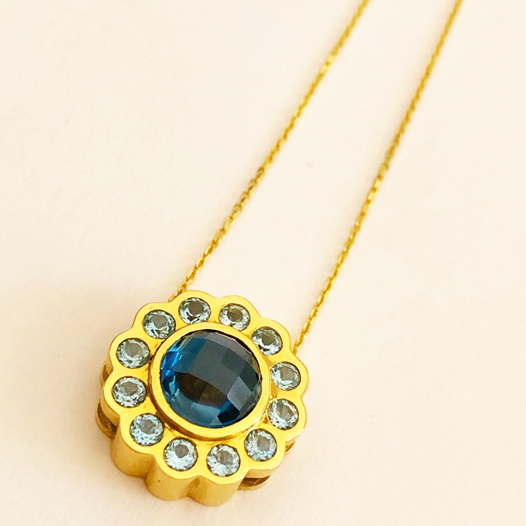 18k gold ⭐️ペンダント ORIGINAL K18 ﾘﾘｰﾍﾟﾝﾀﾞﾝﾄﾄｯﾌﾟ GHP26 | GOLD HOUSE Japan