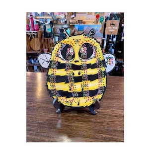 Beatrice Bumble Bee cribbagebord, cribboard, bordspel. wieg, custom, save the bees, hommel, honingbij, zomer, bijenkorf