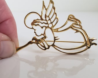 Vintage Gold Tone Angel Brooch, Angel With Trumpet Brooch, Shawl, or Lapel Pin, Christmas Brooch, Outline Minimalist Brooch