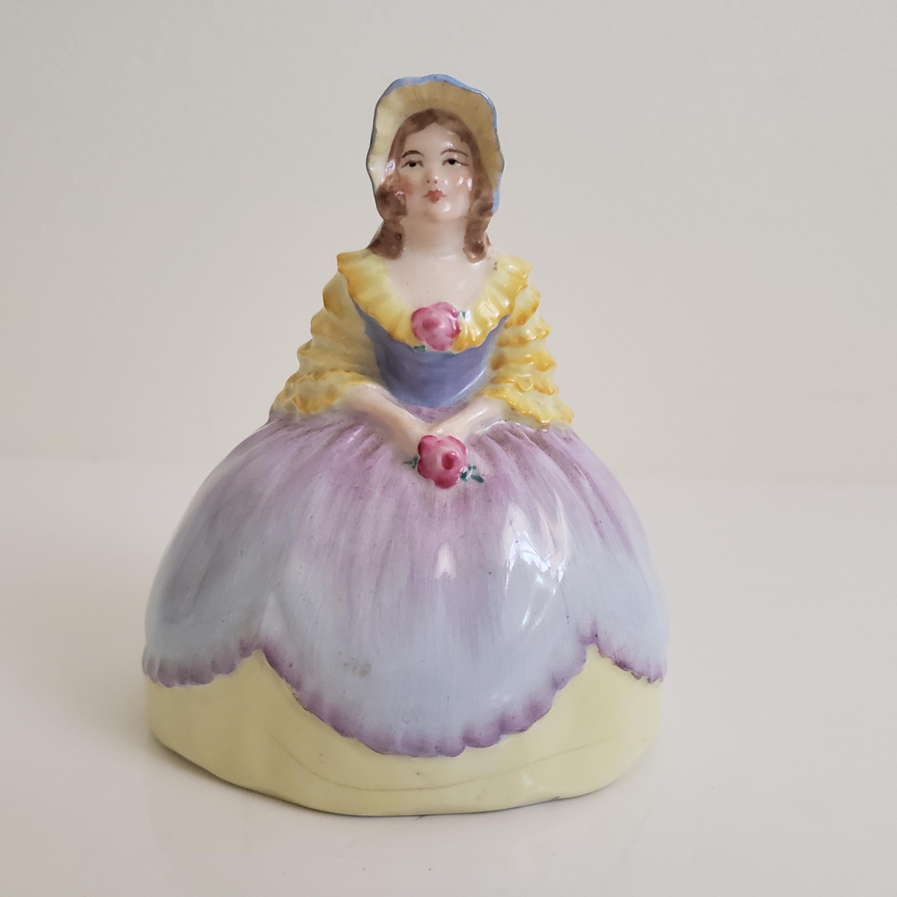 COALPORT 紫と白の女性像 置物 【公式通販】