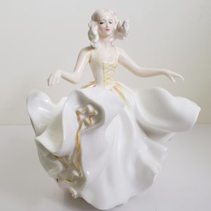 Royal Doulton Figure Royal Doulton Figure