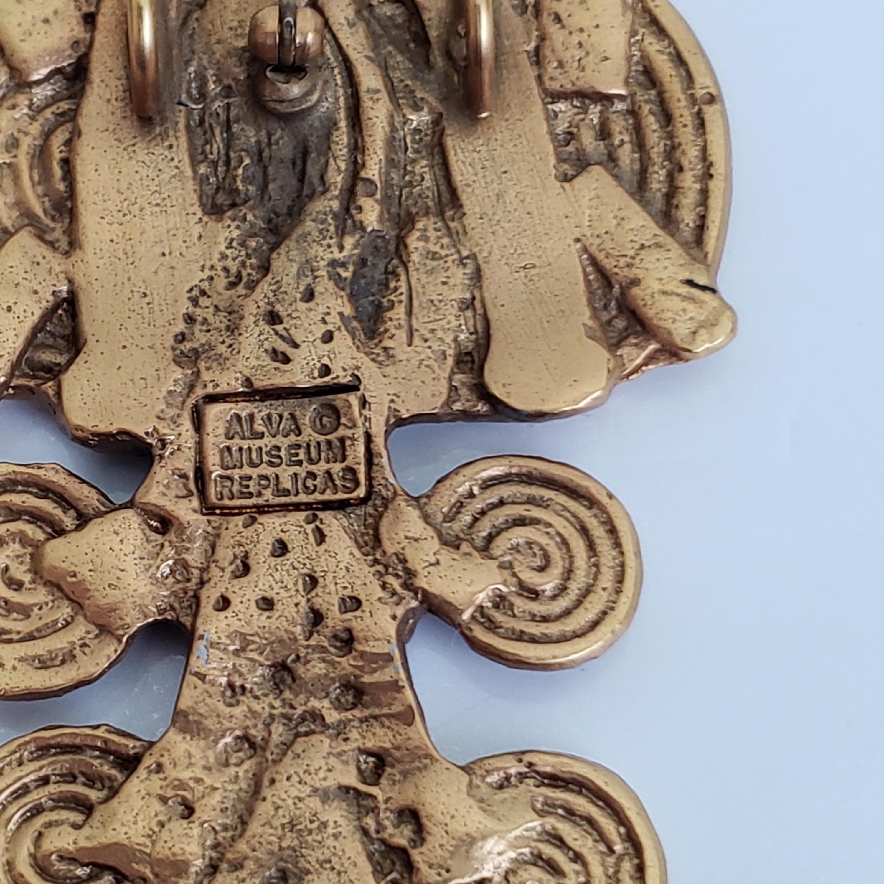 Vintage Alva Museum Replica Figural Brooch, Gold Tone Pre