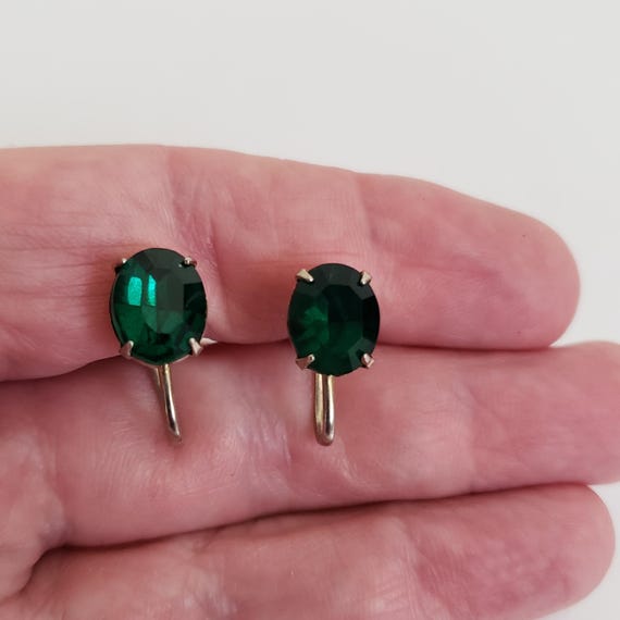 Mid Century Solitaire Glass Simulated Emerald Scr… - image 2