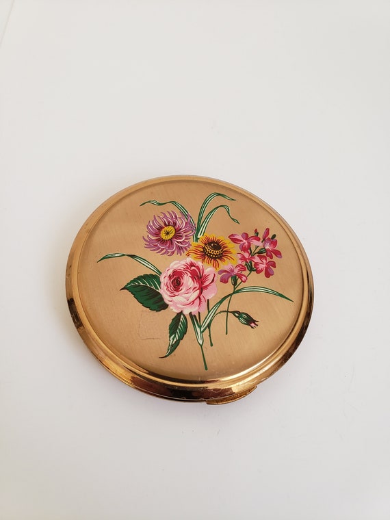 Vintage Germaine Monteil Powder Compact Gold Tone 