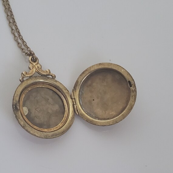 Mid Century Gold Fill Personalized Locket and Cha… - image 5