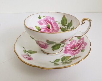 Taza y platillo de porcelana fina EB Foley vintage: Rosas rosas, firmados por A. Taylor, V2748,