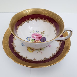 Vintage Royal Grafton Tea Cup and Saucer: Red & Gold Wildflower Bouquet, K8881