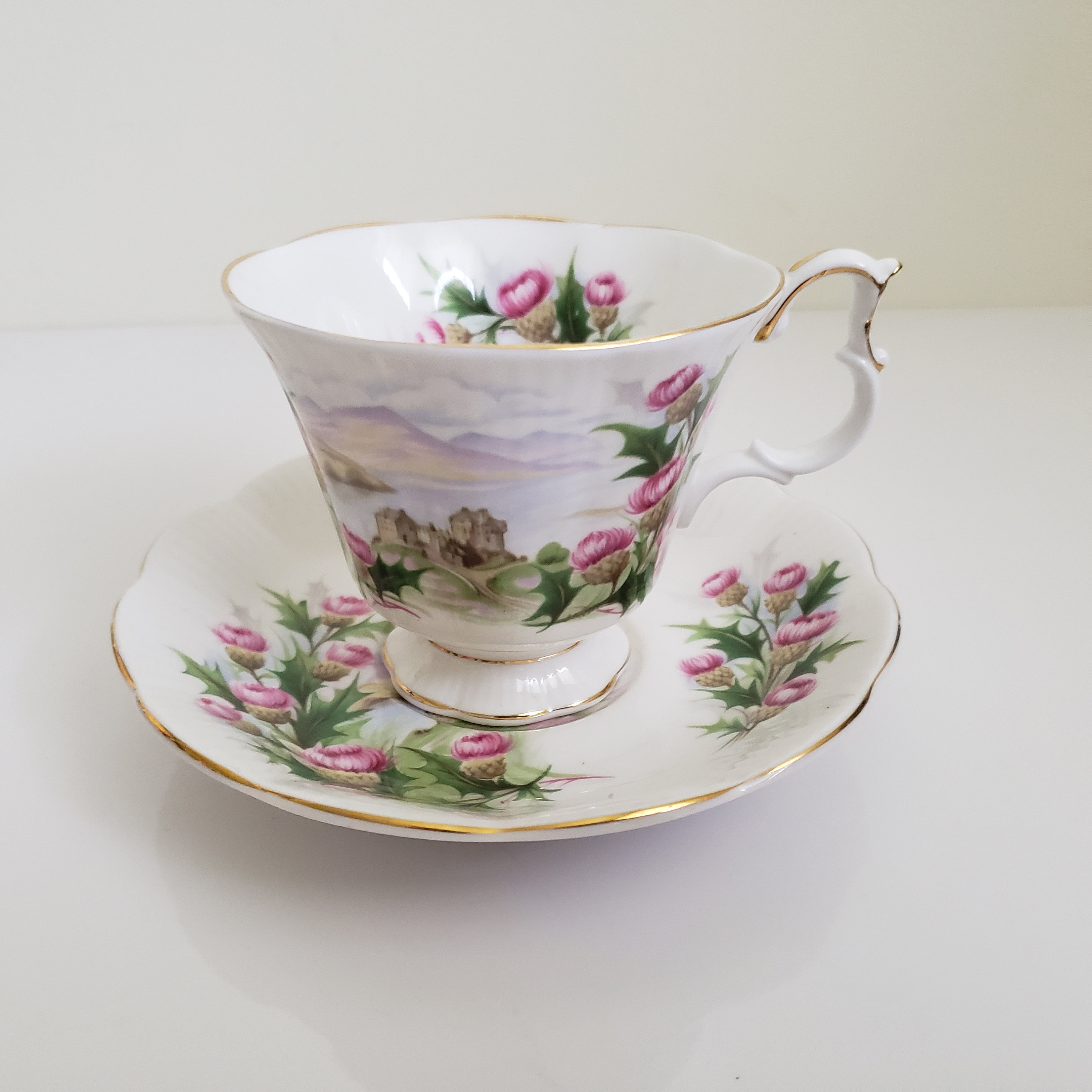Bone China Teacup and Saucer Set "Road to the Isles" from the Heritage Series by Royal Albert, Gainsborough Shape, Scene Pattern