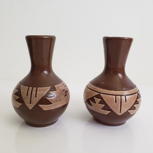 Hand Painted Southwestern Vases: Signed Tribal Art Pottery, 4&quot;