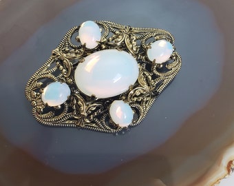 Broche vintage en opale simulée en verre, broche étrusque néo-victorienne, châle ou épinglette