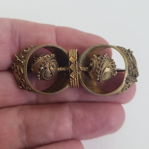 Broche eduardiano ou vitoriano, tom dourado
