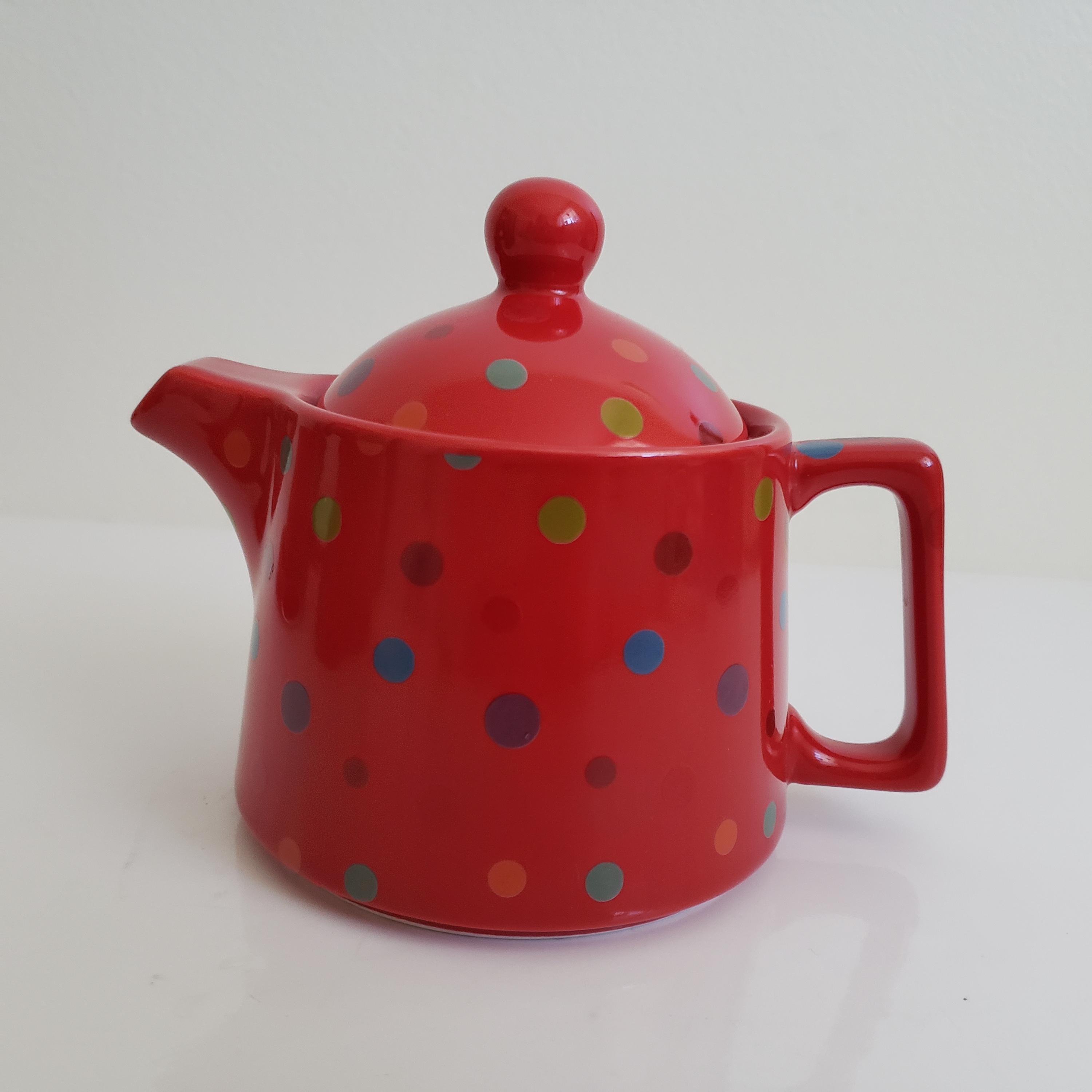 ヴィンテージ レッド ポルカドット ティーセット（アイアンストーン