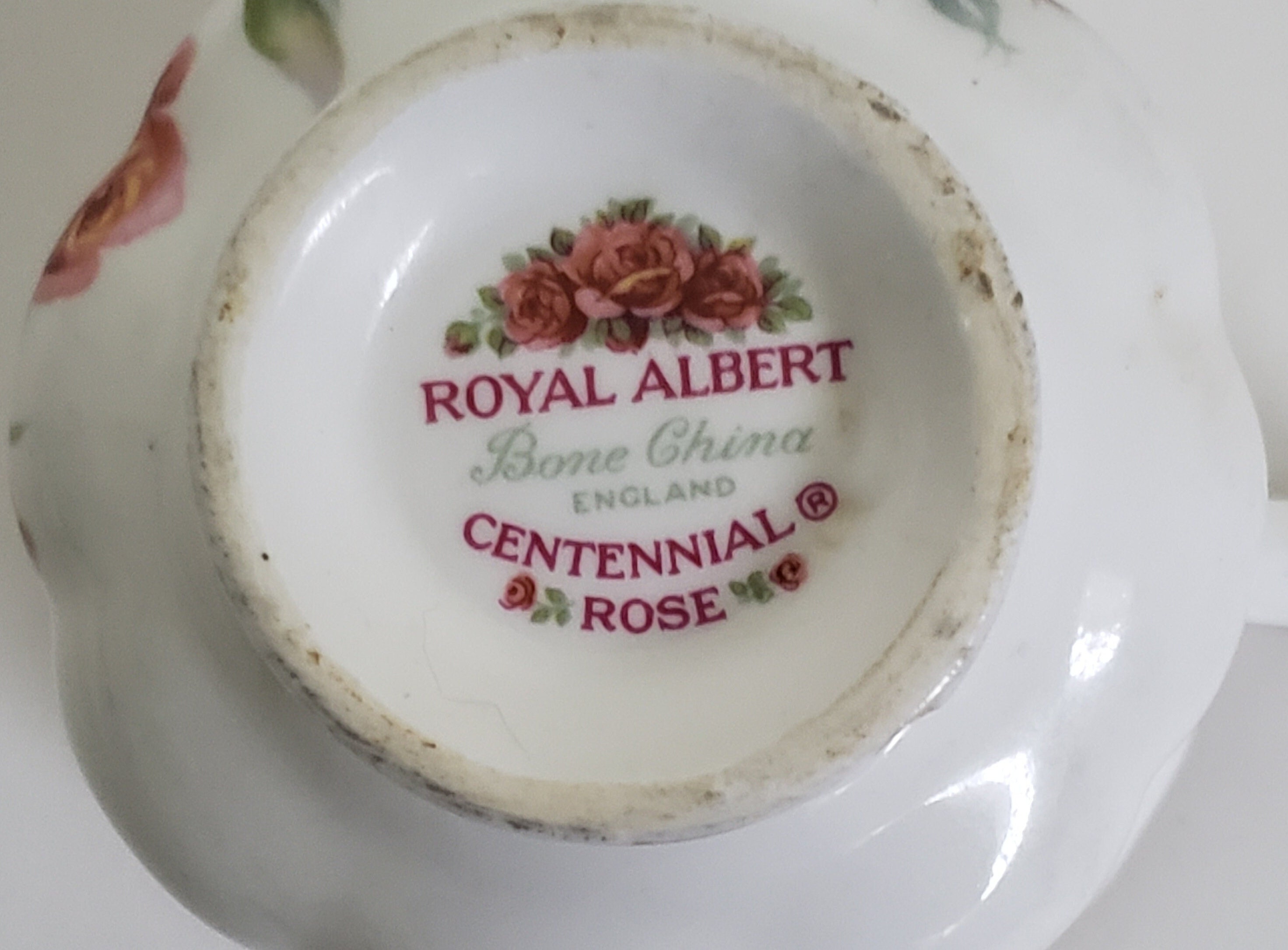 Royal albert Cup and saucer Centennial Rose (DEB) Royal albert Cup and saucer Centennial Rose (DEB)