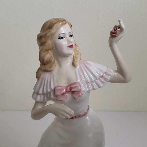Vintage Royal Doulton Figurine: Anna, Vanity Fair Ladies Series
