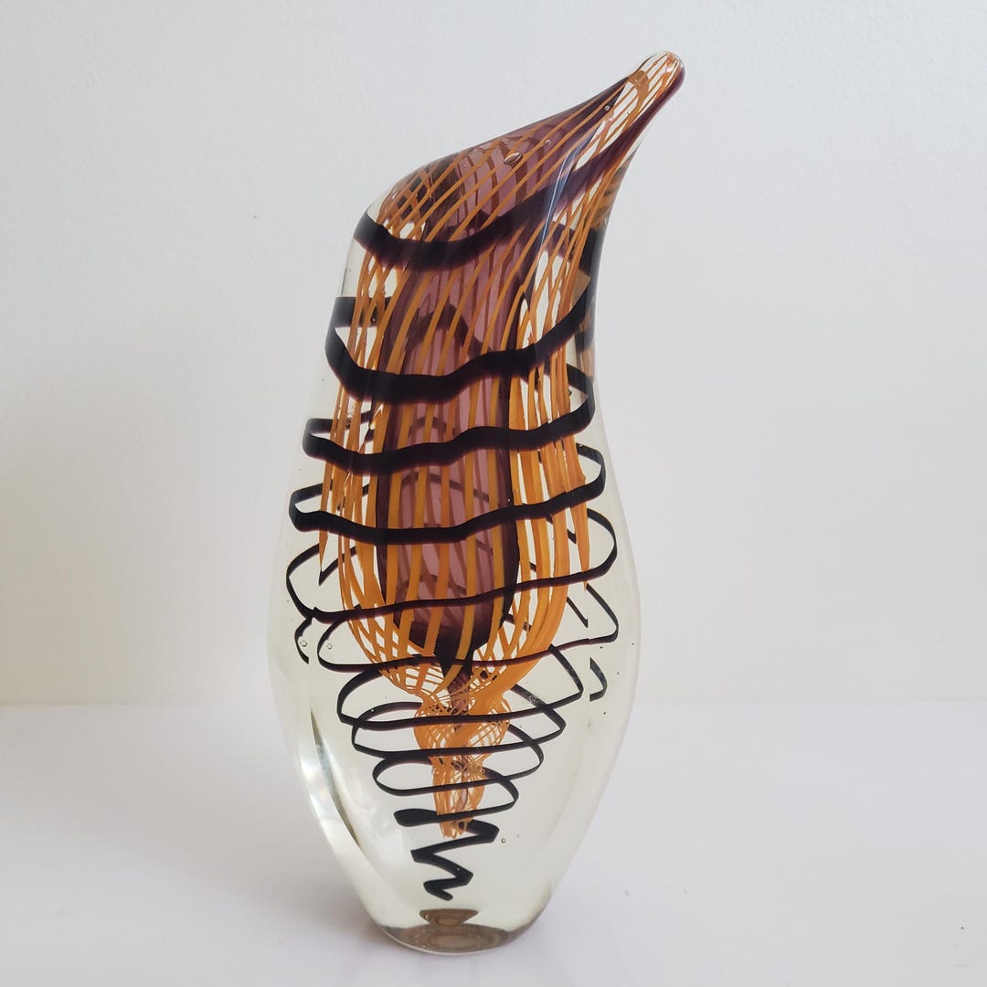 Vintage Pavel Havelka Art Glass Vase: Penguin Tulip Swirl Design