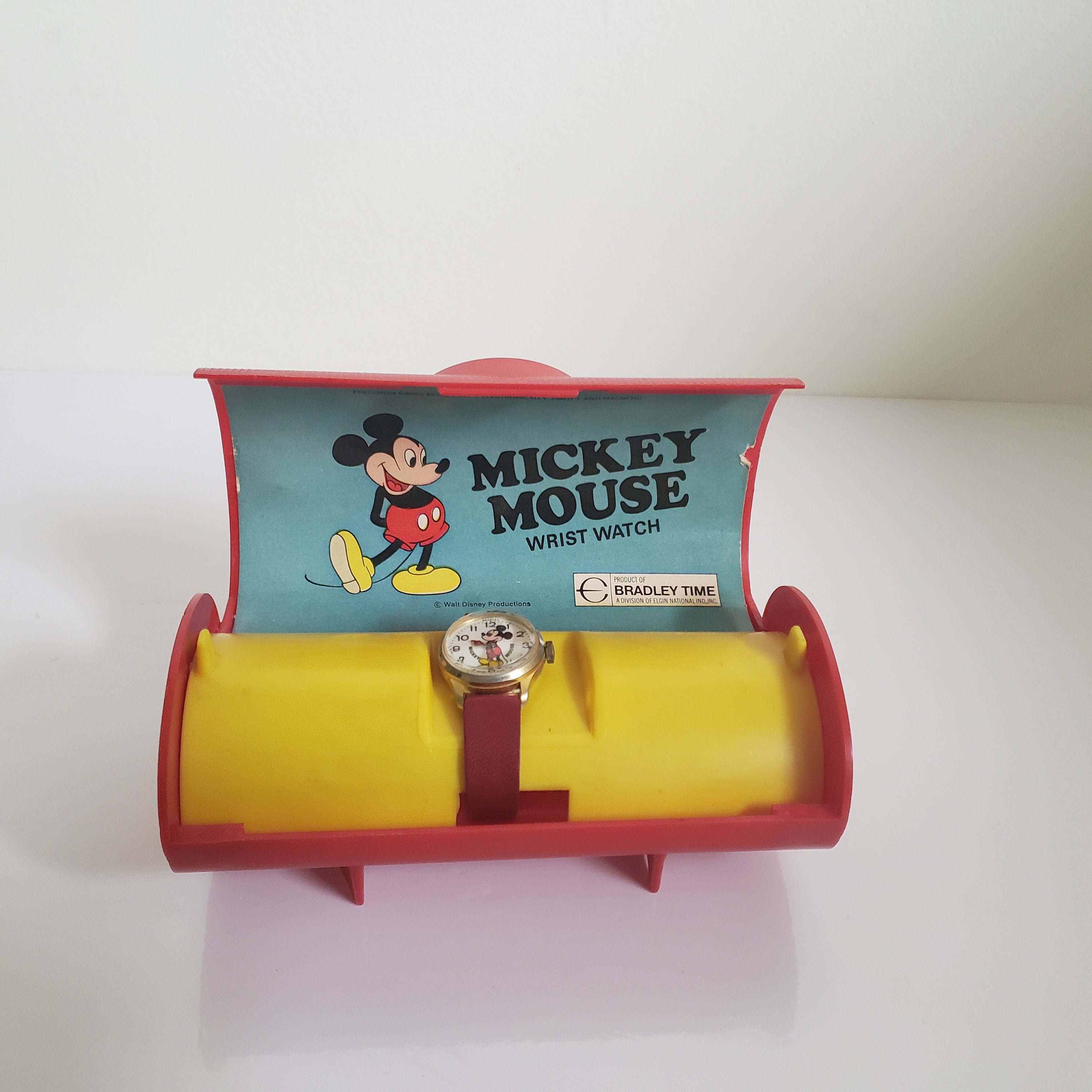 Vintage Bradley Time Mickey Mouse Analog Wind up Watch in