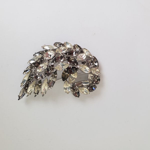 Vintage Mid Century Clear and Grey Crystal Rhinestone and Silver Tone Brooch, Unsigned Sherman