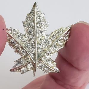 Mid Century Coro Pegasus Clear Rhinestone Maple Leaf Brooch, Shawl or Lapel Pin, Canadian Patriotic Leaf Brooch