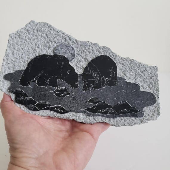 ヴィンテージ イヌイット ソープストーン ホッキョクグマ彫刻：シク作