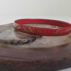 Vintage Hand Painted Red and Gold Enamel on Metal Bangle, Stackable Bracelet, Franco Bastianelli de Laurana
