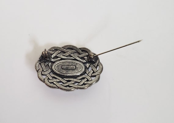 Vintage Oval Celtic Knot or Woven Brooch by Mirac… - image 5