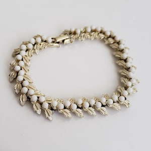 Mid Century Coro Bracelet: Gold Tone, White Enamel, Faux Pearl