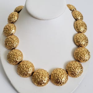 Butler Fifth Avenue Paisley Medallion Necklace: Vintage Gold Tone Statement Choker