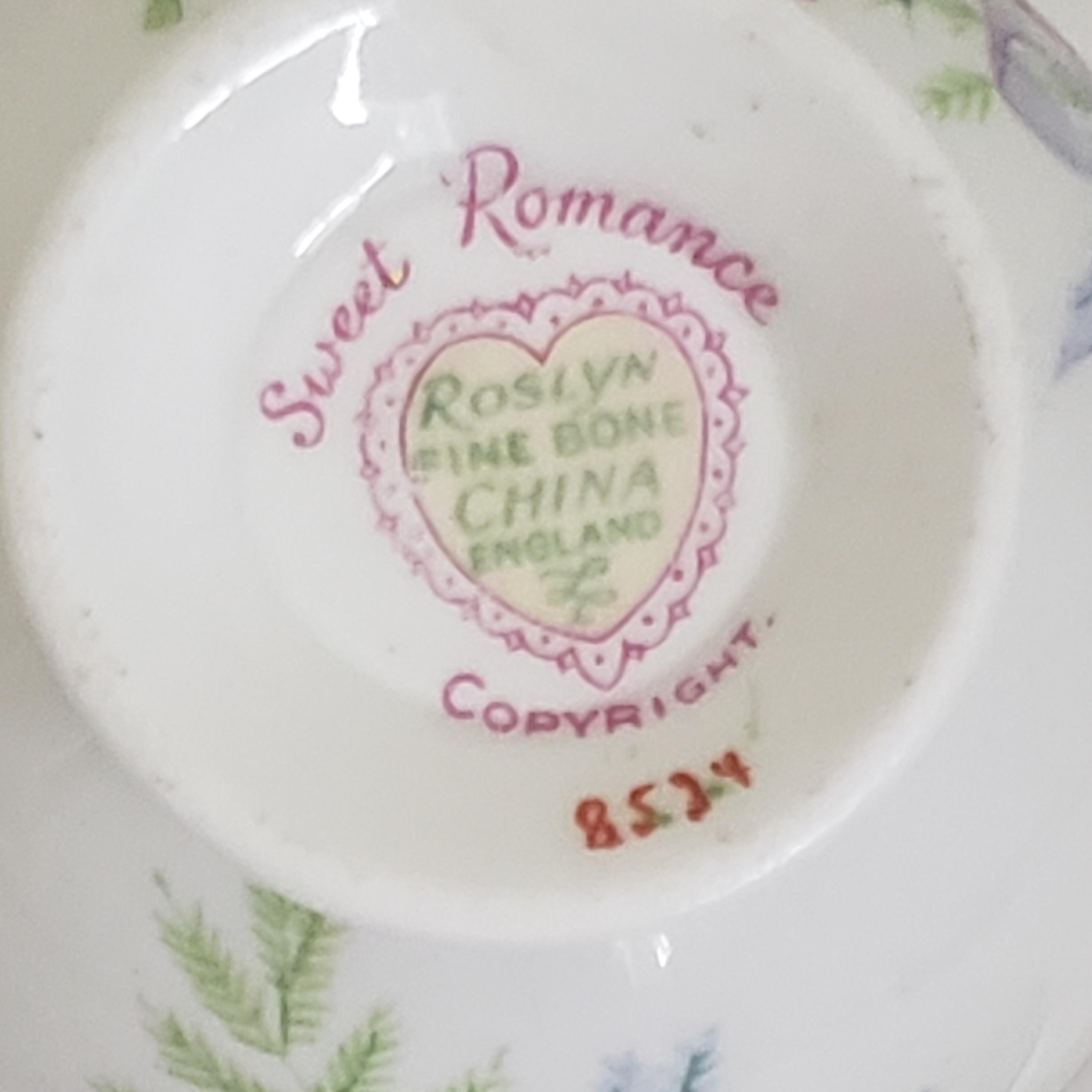 Roslyn Fine Bone China Tea Trio: Pink Orchid, Gold Trim - Mid
