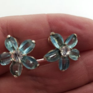 Vintage Avon Blue Glass Flower Clip On Earrings, Silver Tone Metal