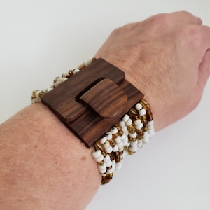 Vintage Gerda Lynggaard for Monies Multi-strand Glass Bead Fashion Bracelet, Stretch Bracelet with Wood Hook Closure, Danish Designer