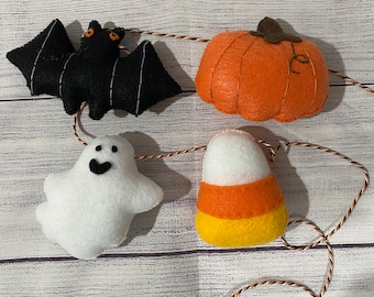 Felt Halloween Garland: Spooky Party Decor, Photo Prop