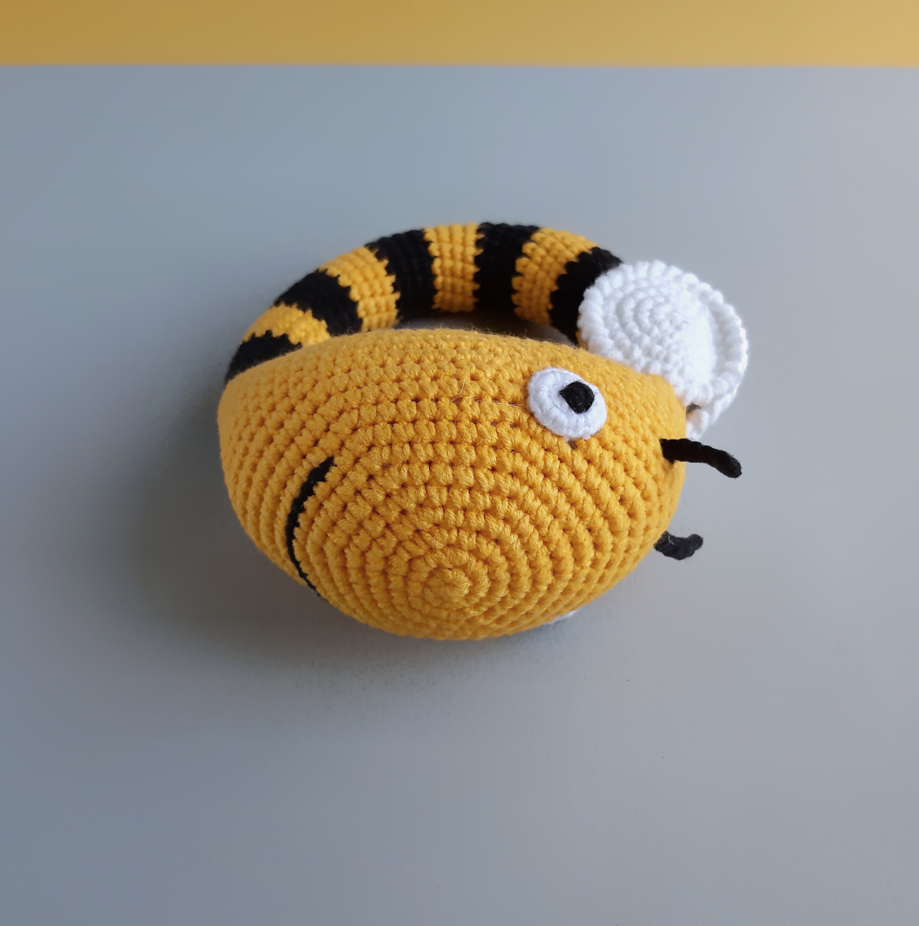 BUMBLE BEE GIFT/Baby rattle toy/Birthday gift/Present for Etsy