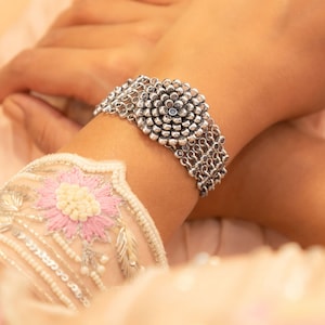 Pulseira de coquetel cintilante Essence de prata esterlina 925, presente para ela, algema de mão estilo indiano oxidado, pulseira de corrente de prata antiga