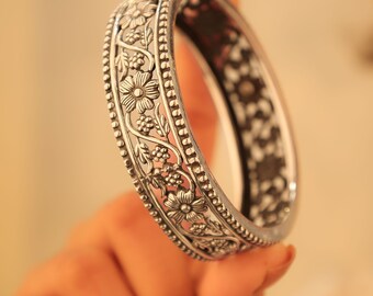 Moh Intricate Flower Leaf Bangle, 925 Sterling Silver Bangle