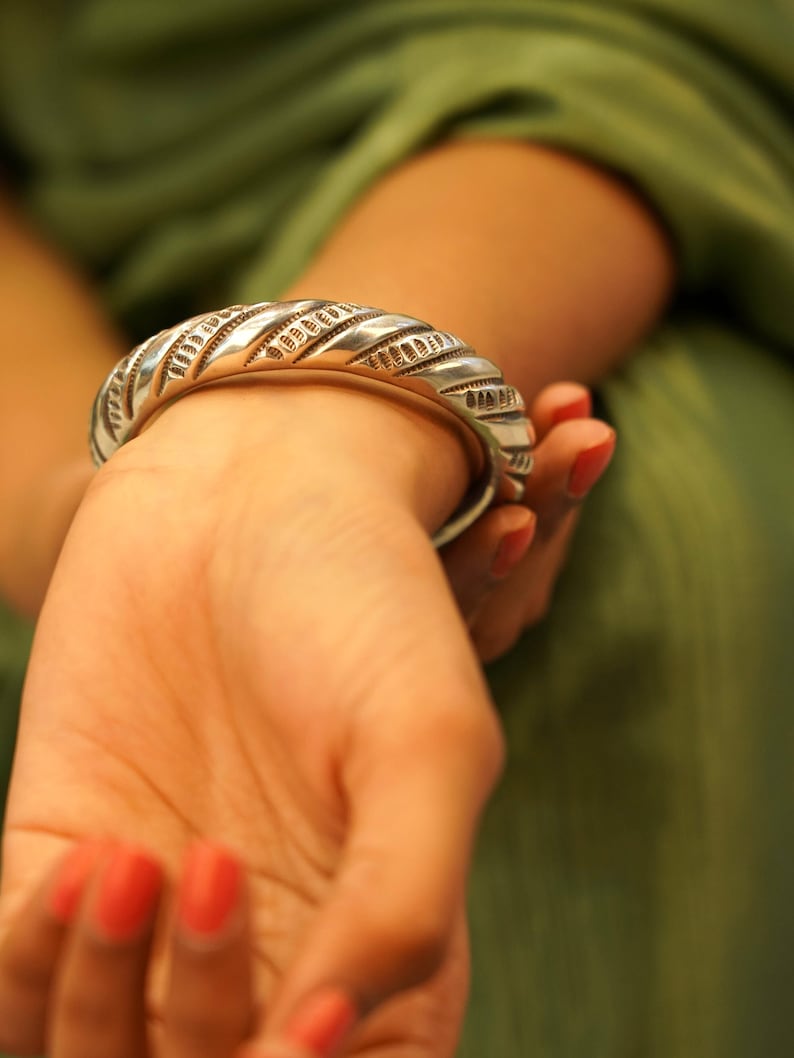 925 Sterling Silver Tattva Intricate Tribal Inspired Kada, Oxidzed Indian Silver Bangle Bracelet, Gift for her, Statement Jaipuri Jewellery image 1