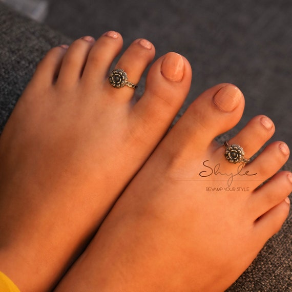 Toe Ring, Sterling Silver Toe Ring, Wrap Toe Ring, Adjustable Toe Ring,  Midi Ring, Pinkie Ring, Toe Rings for Women, Yoga Toe Ring - Etsy