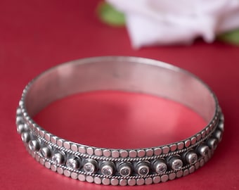 Handcrafted Oxidized Sterling Silver Zircon Bangle, Jadau Kada