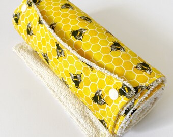 Reusable kitchen roll - unpaper towels - zero waste cloths made from 100% cotton. Yellow honey comb bees - Sustainable, eco friendly gift