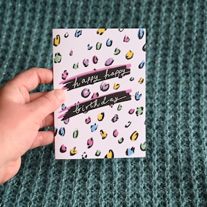 Verjaardagskaart | Kleurrijke kaart met luipaardprint | Eigenzinnige kaart