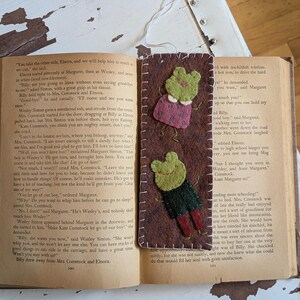Frog wool bookmark