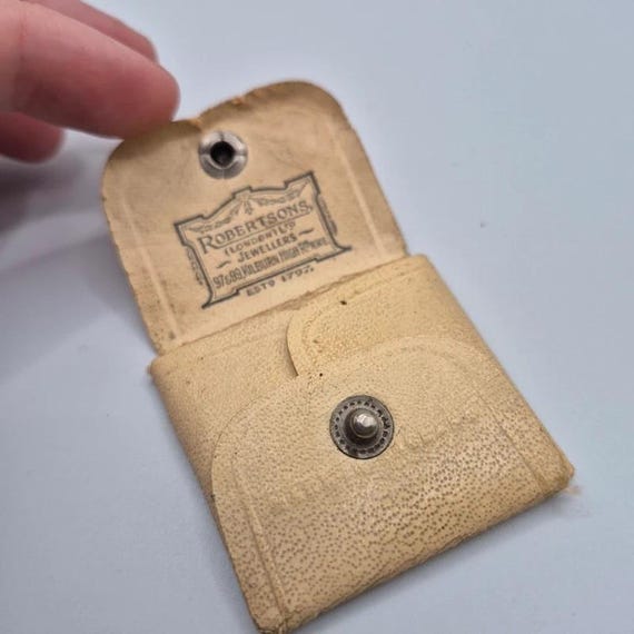 Antique Robertsons London Ltd Jewellery Pouch Kilburn High Road