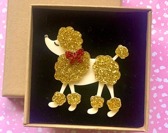 Broche de caniche con purpurina dorada, broche kitsch de inspiración vintage para amantes de los caniches retro.