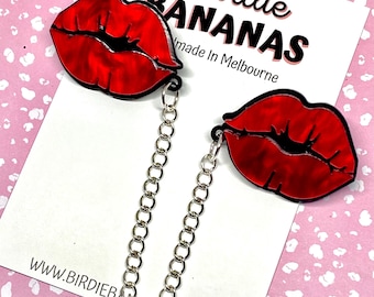 Clips de cardigan acrylique lèvres rouges, fermoir de pull original, cadeau d'horreur rock